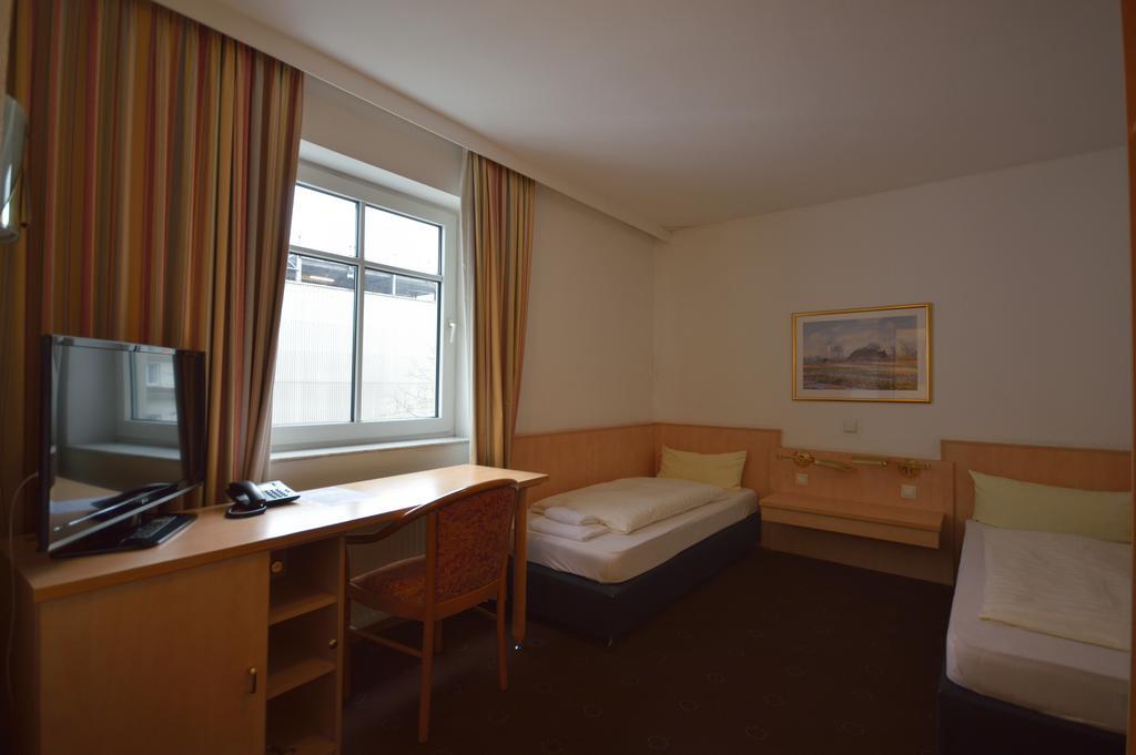 Hotel Hornung Darmstadt Room photo